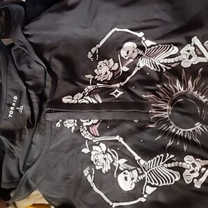 Skeletons tank